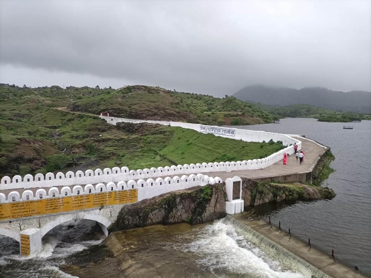 Hotel Wait Way Palace Resort Kumbhalgarh Exterior photo